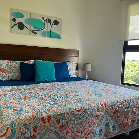 Penthouse At Zulim Condos