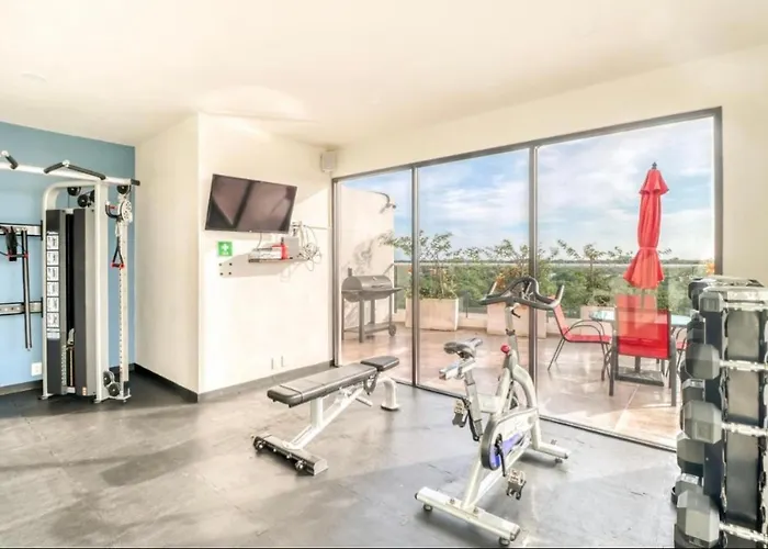 Aparthotel Penthouse At Zulim Condos